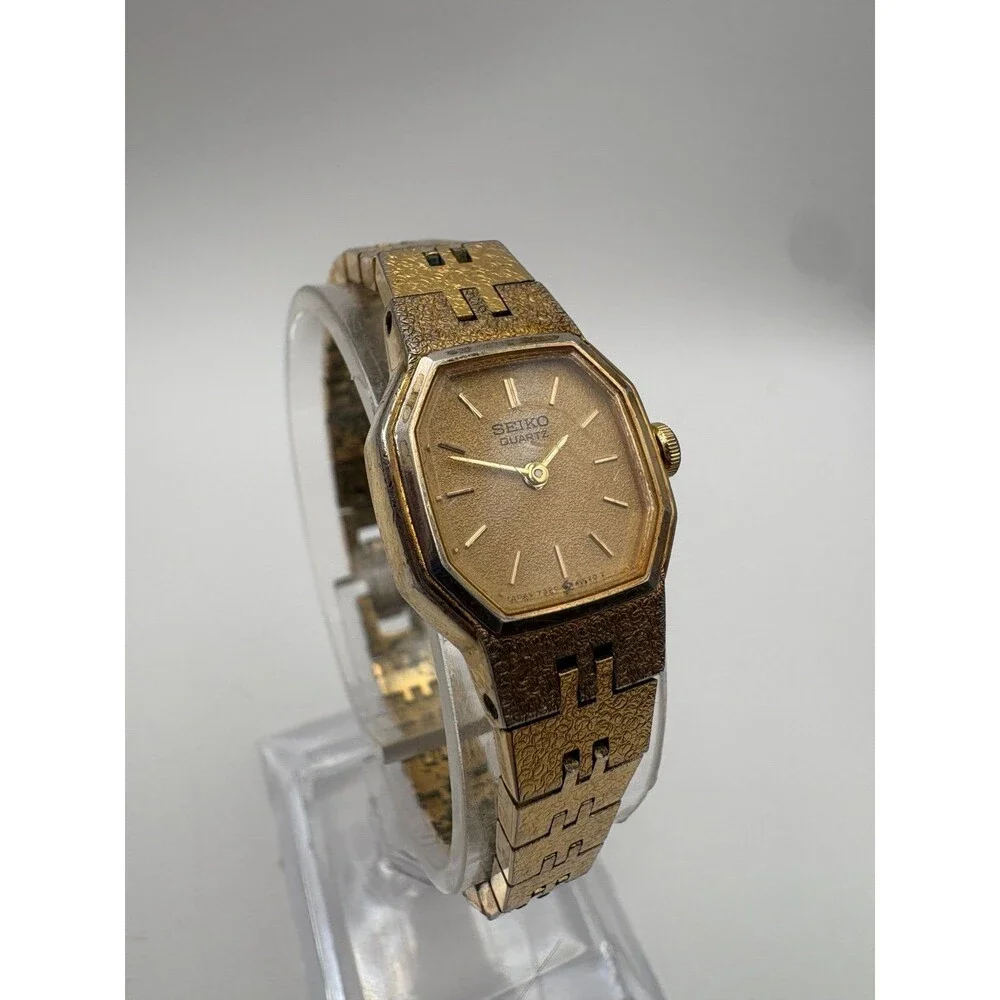 Vintage Seiko Quartz Gold-Tone Textured Watch Cal 7320